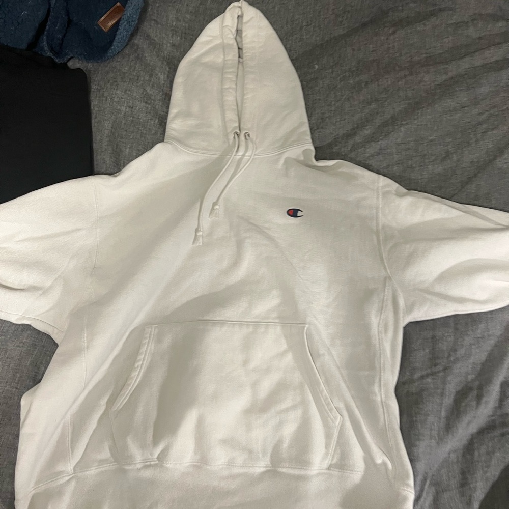 White champion sweatshirt good condition make me offers